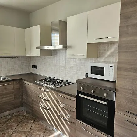 Semesterbostad A Casa Di Thelma *