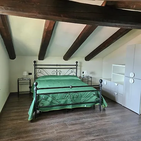 A Casa Di Thelma * Barolo