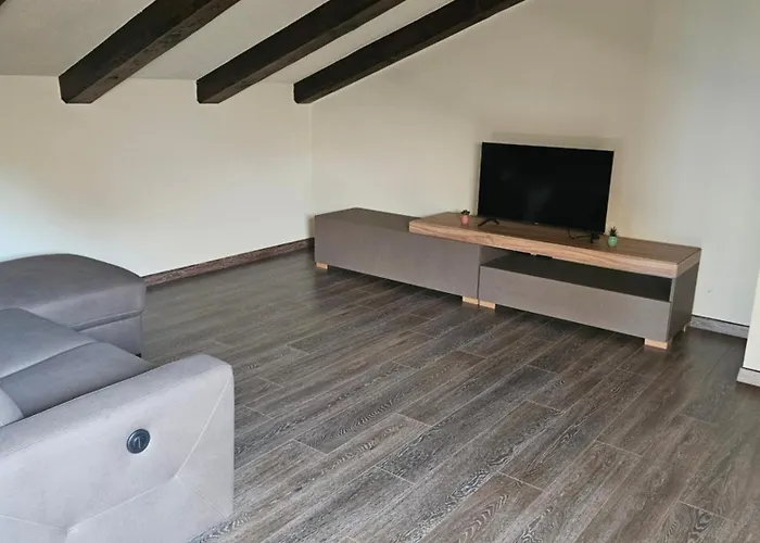 Ferienhaus A Casa Di Thelma Barolo